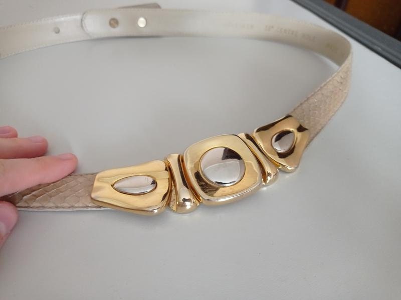 Vintage Genuine Snake Skin Beige Belt With Gold Tone Detail  display picture 1