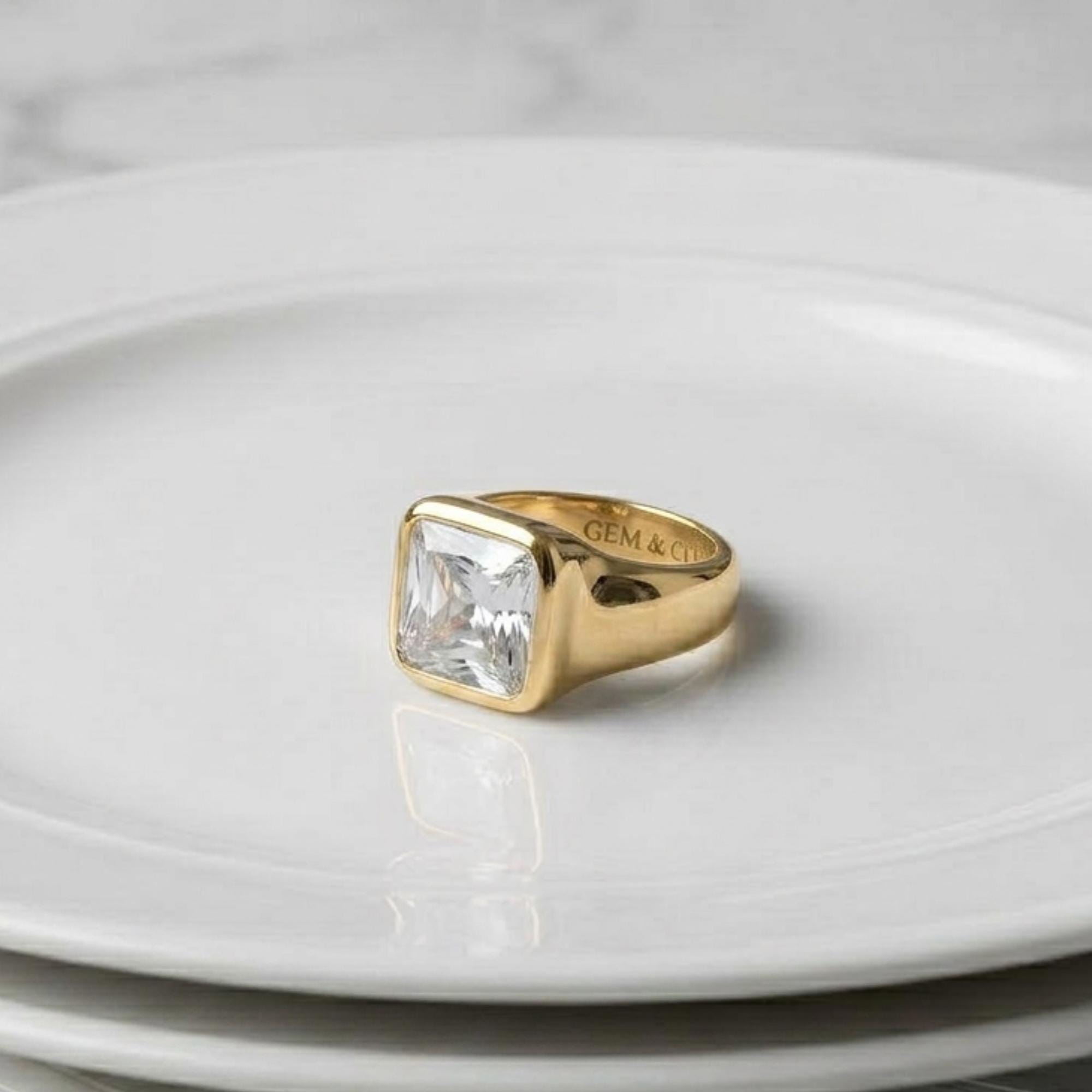 Square Signet Ring 18k - Etsy