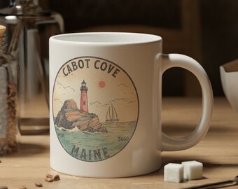 Kubek do kawy Cabot Cove: Latarnia morska Maine, zabytkowa maszyna do pisania, prezent dla detektywa telewizyjnego
