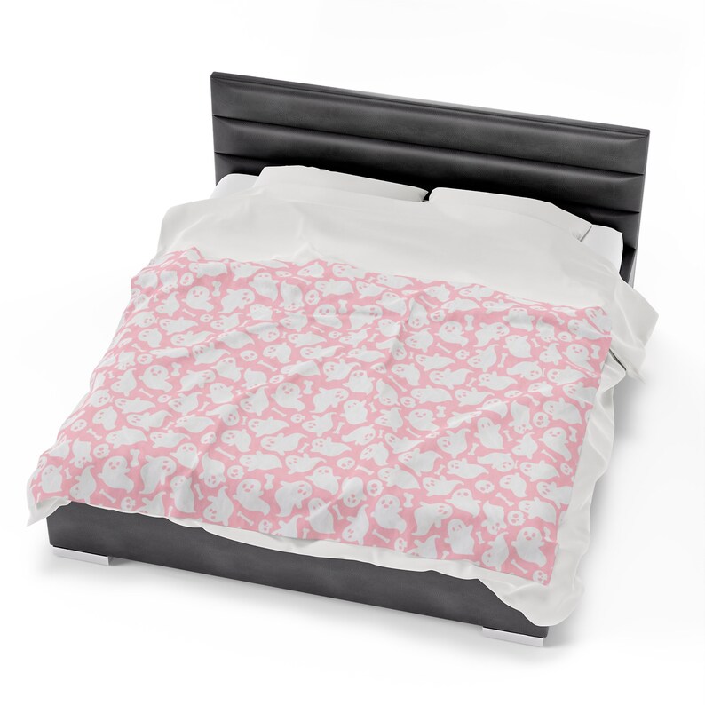 Coperta fantasma rosa: coperta in peluche di velluto di Halloween immagine 5