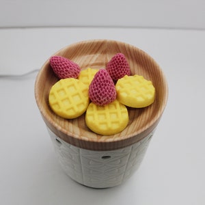 Vanilla waffle and strawberry wax melts