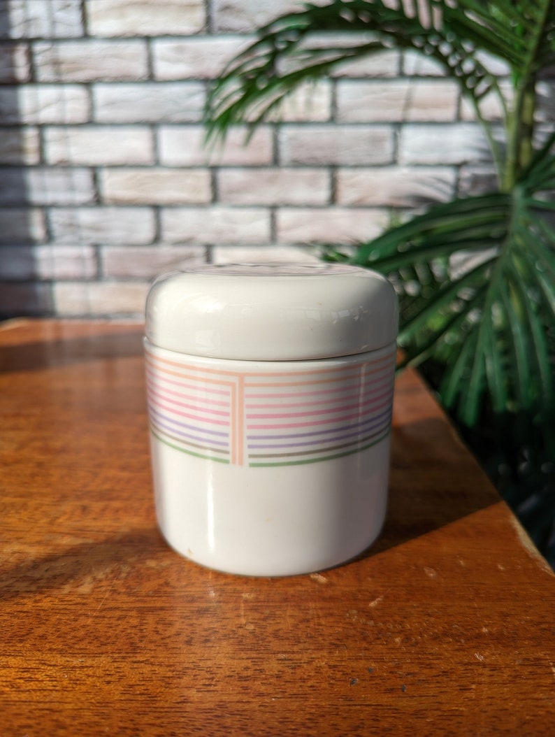 1980's Studio Nova Pastel stripes container image 1