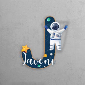 Letrero de madera con nombre y letras para guardería, decoración de astronauta, placa con nombre para bebé niño o niña, letrero con nombre personalizado, regalos para hospital, decoración de pared espacial