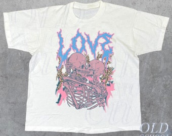 Vintage Skeleton Love T-Shirt, Retro Skull Shirt, Skeletons Lovers Shirt, Y2k Skull Tee, Skeleton 90s Graphic Shirt, Skeleton Gifts