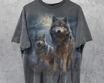 Wolf 90s Vintage Graphic Shirt, Wolves Lovers Retro Tee, 2000s Nature Shirt, Vintage Unisex Oversize Tee, Cute Wolf Gift, Faded Shirt