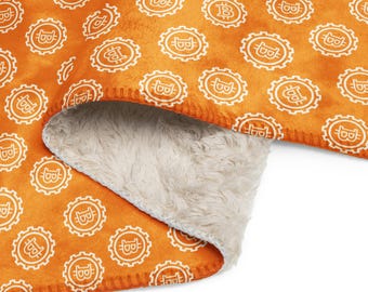 Bitcoin Art Logo Pattern Sherpa Blanket: Crypto Enthusiast Home Decor