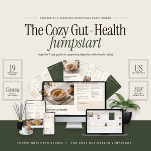 Op de afbeelding: Een digitale gids getiteld The Cozy Gut-Health Jumpstart, met 19 bewerkbare pagina's in US letter-formaat. Het scherm toont een computermonitor, tablet en smartphone met inhoud over maaltijdplanning, voedselfotografie en tekst.
