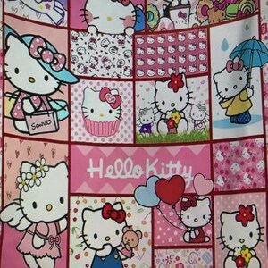 Regalo de Hello Kitty en una CAJA Manta de retazos de vellón de Hello Kitty Taza de cerámica de Hello Kitty Tarjeta de felicitación hecha a mano