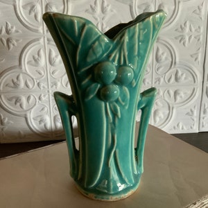 Vintage small McCoy aqua vase, ceramic vase, pottery, collectible, bud vase, mid century, leaves and berry design, 1940’s, Art Deco