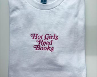Camiseta bordada "Chicas guapas leyendo libros" / Camiseta linda para lectoras de BookTok / Regalo divertido para amantes de los libros