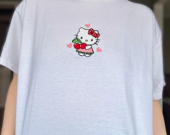 Geborduurd T-shirt Cherry Kitty | Kawaii Heart Fruit-T-shirt | Esthetisch Y2K-cadeaushirt