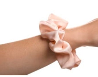 Scrunchies de seda hinchados, accesorios de moda para el cabello, corbata para el cabello, accesorios para el cabello, scrunchies hinchados