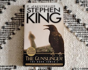 The Gunslinger (The Dark Tower I) by Stephen King
