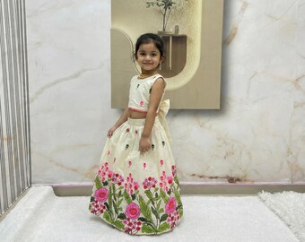 Kids White Floral Lehenga Choli Girls Indian Ethnic Wear Traditional Wedding Festival Party Dress