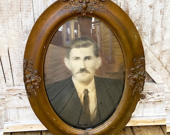 RARE 1800's Antique Oval Frame with Convex Bubble Glass and Portrait of Man