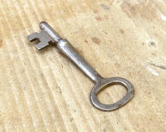 Antique Skeleton Key Early 1900's Metal Door Key Farmhouse Rustic Decor