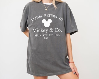 Koszulka „Please Return To Mickey & Co Main Street USA Comfort Colors®”, Koszulka Disney Mickey and Co, Koszulka rodzinna Disney World, Koszulka Disneyland