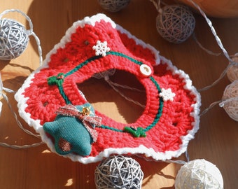 Cute Christmas Crochet Cat Collar Clothes for Cats Pet Costume Cat Outfit Fashion Wear Handmade Cat Accessory Red Bell Neckwear Green Bib