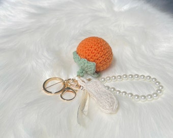 Handmade Crochet Persimmon Peanuts Keychain with Pearl Wristlet Cute Orange Fruit Pendant Kawaii Bag Lucky Charm Car Key Chain Accessories