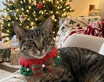 Cute Christmas Cat Clothes Kawaii Soft Crochet Cat Collar Ribbon Pet Costume Kitten Outfit Handmade Cat Accessories Adjustable Neckwear Bib
