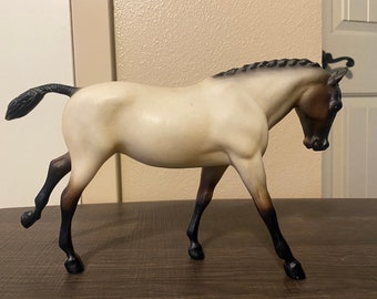 Parade of Horses - 1995 Breyer Horse