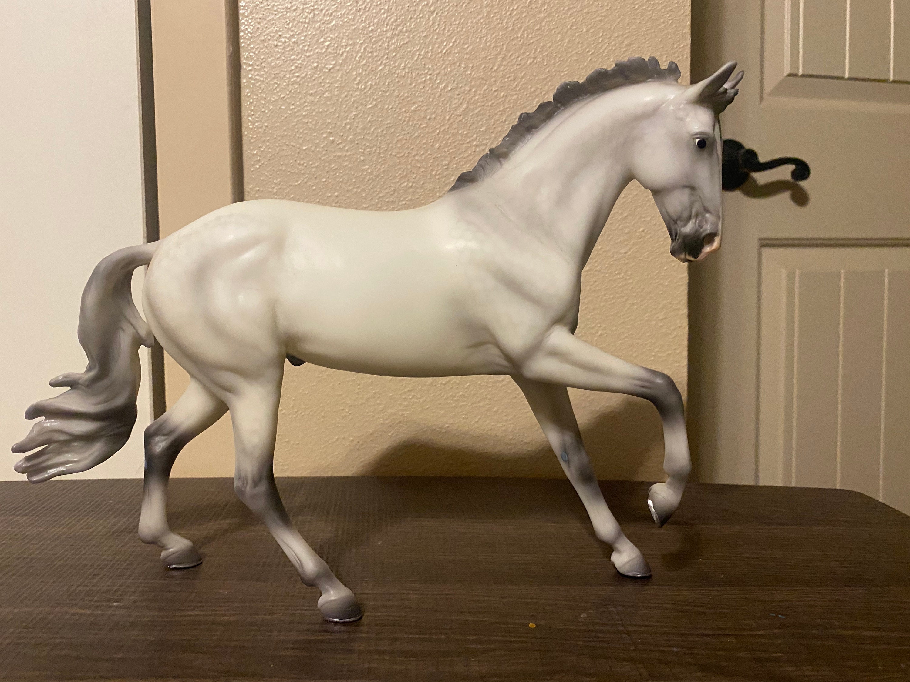 Breyer Traditional Catch Me Model Horse