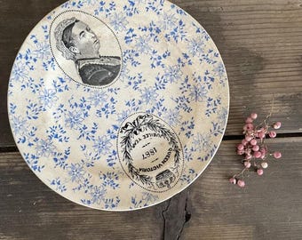 Antique Beautiful Queen Victoria Plate