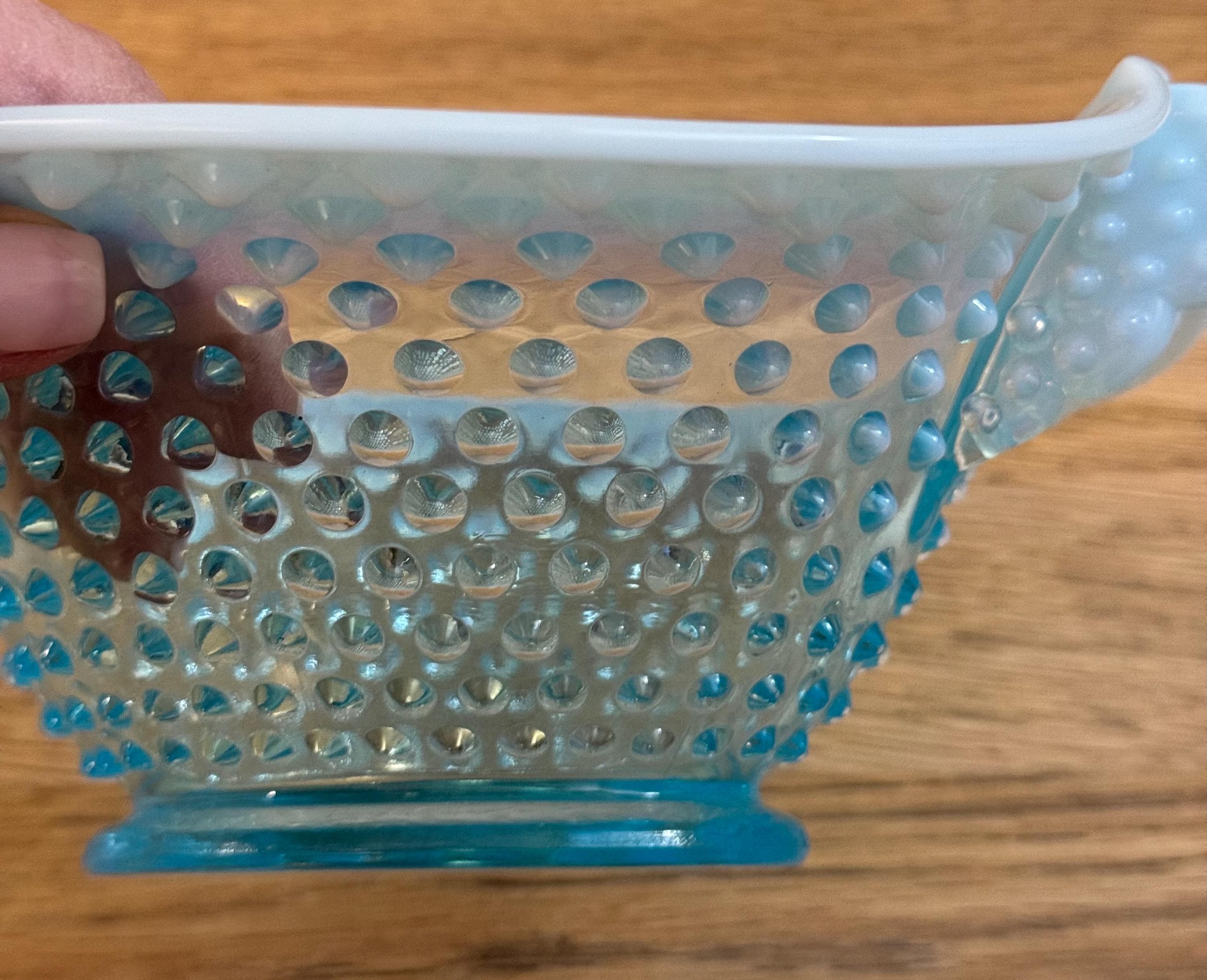 希少なヴィンテージ フェントン オパールセント ホブネイル ディッシュ