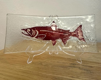 Bandeja de cristal vintage Jones Glassworks con diseño de salmón / Bandeja de cristal artístico de Seattle, decoración de peces del noroeste del Pacífico, 30 x 13 cm.