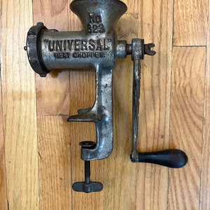 Vintage English Green Iron Metal Meat Vegetable Mincer Grinder Kitchen Tool  Table Clamp Circa 1940-50's / EVE Europe -  Israel