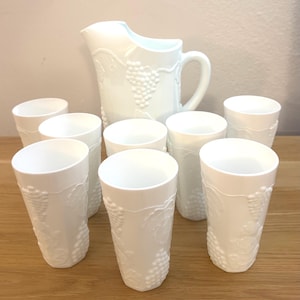 Melkglas / Indiana Glass Co./ Colony Harvest Pattern 1966 kan en 8 bekers