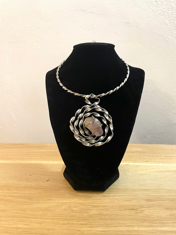 Vintage Twisted silver wire choker with Rose Quart