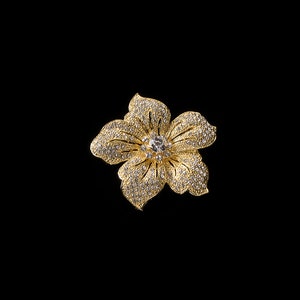 Art Deco Style 14K Gold Crystal Rhinestone Floral Cut Brooch Pin