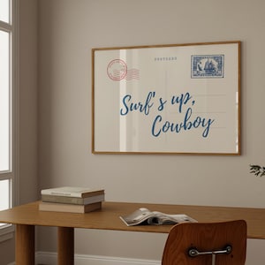 Surf's Up Cowboy | Vintage ansichtkaart stranddecoratie | Retro strandposter | Esthetische westerse kunst | Trendy kustkunst | Zuidelijk Strandhuis