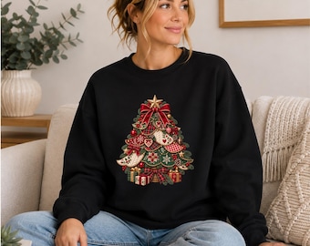 Christmas Tree Sweatshirt, Tartan Christmas Jumper, Traditional Christmas Sweater, Plaid Holiday Tree Sweatshirt, Festive Gift for Women