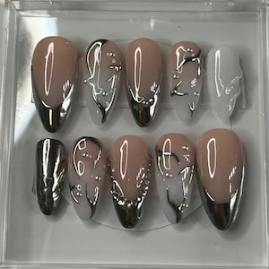 Handmade Chrome French Tip Press On Nails: Silver Pearl Ombré