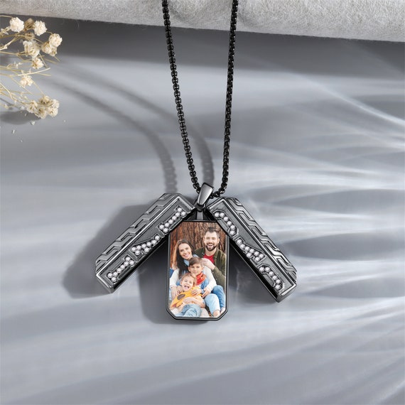 Amazon.com: Personalized Photo Necklace Custom Envelope Locket Necklace  Hidden Photo Jewelry Gift for Her Mom Girlfriend Christmas Gifts: Clothing,  Shoes & Jewelry