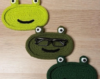 Handmade Crochet Frog Eyeglasses Holder