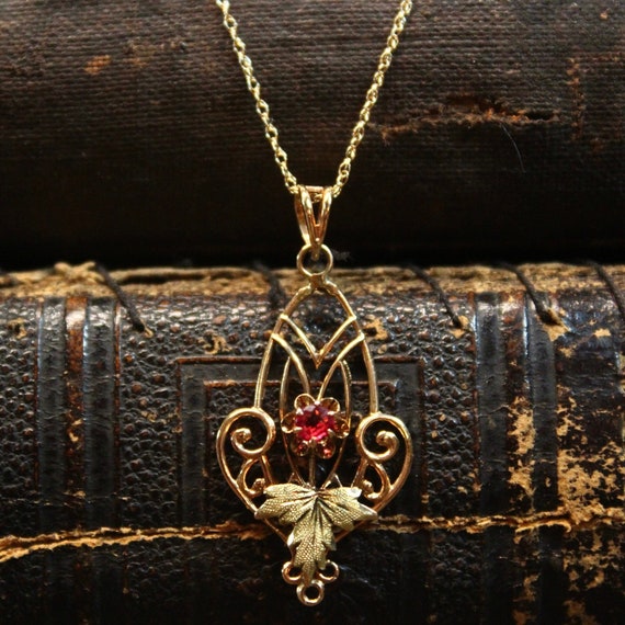 Vintage 10k Gold Ruby Necklace | Antique 10k Laval