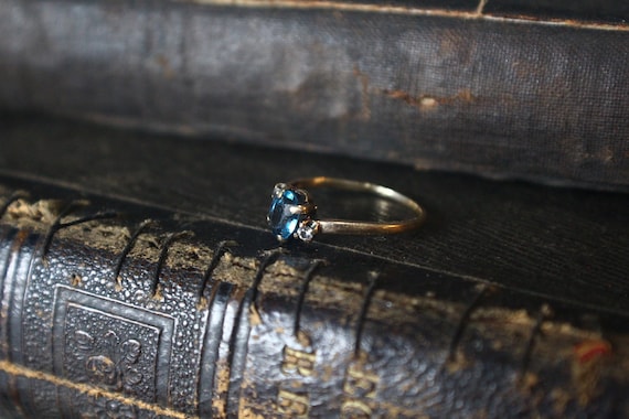 Antique 10k Blue Topaz and Diamond Ring | Size 6 … - image 4
