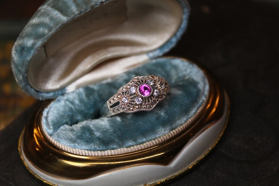 Ornate Vintage Sterling Silver Pink Sapphire Ring… - image 3