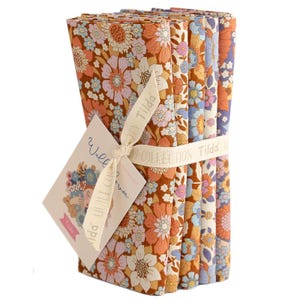Tilda Wallflower Fat Quarter Mini Bundle, 5 piece, Caramel & Thristle colorway