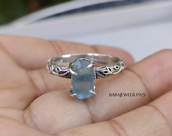Raw Aquamarine Ring, 925 Sterling Silver Ring, Handcrafted Ring, Pretty Wear Ring, Healing Crystal Ring, Birthstone Ring, Gemstone Ring, ///