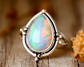 Anillo de ópalo etíope, plata de ley 925, anillo hecho a mano, anillo de mujer, anillo de piedra preciosa, anillo de joyería, anillo boho, anillo de ópalo africano, regalo para ella