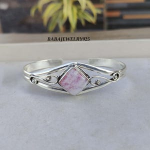 Schöner rosa Mondstein Armreif, 925 Sterling Silber Armreif, stilvoller Armreif, Edelstein Armreif, Silber Armreif Geschenk, Jahrestag Geschenk Armreif