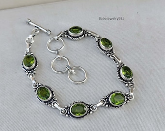 Schönes Peridot Armband, 925 Sterling Silber, Edelstein Armband, Oval Form Armband, Silber Armband, Designer Armband, Geschenk für Frauen