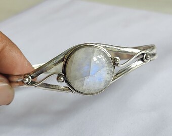 Bransoletka Ranibow Moonstone, biżuteria z wyrazistym wzorem, bransoletka ze srebra próby 925, ręcznie robiona bransoletka, bransoletka z kamieniami szlachetnymi, piękna bransoletka, prezent dla ///