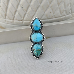 Mohave Turquoise Ring, 92 Sterling Silver Ring, Handcrafted Ring, Three Gemstone Ring, Turquoise Rings, Designer Ring, Beautiful Ring, ///