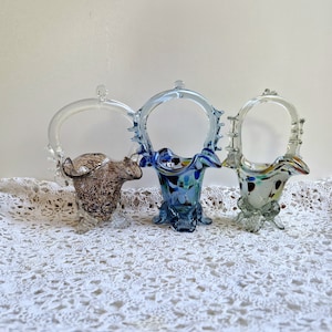 Vintage glazen mand handgemaakt mondgeblazen midden van de eeuw gevlekt muranoglaswerk retro woondecoratie winkelwagen