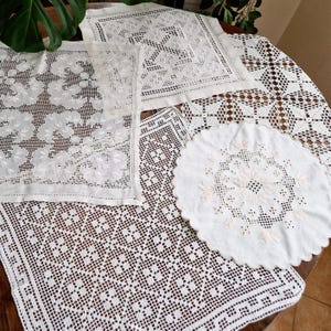 Vintage Hand Embroidered Tablecloth Retro Folk Tablecloth Vintage Floral Crochet Table Linen Vintage Floral Hand Embroidered Table Cover